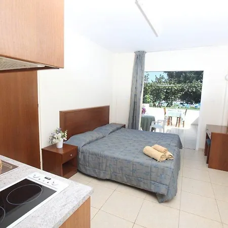 Captain Karas Holidays Hotel 3*